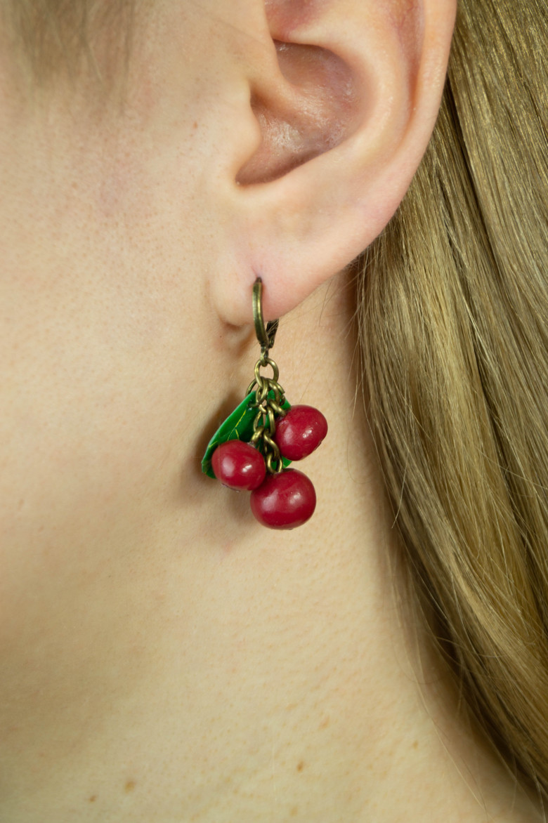 Cranberry Earrings Vclay Lab S Ko Fi Shop Ko Fi Where Creators