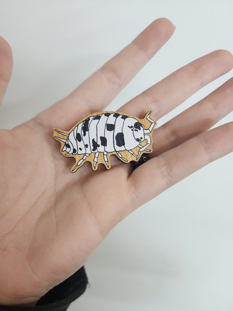 Dairy cow isopod wooden pin - Ripley (local feral rug peddler 臨) 's Ko ...