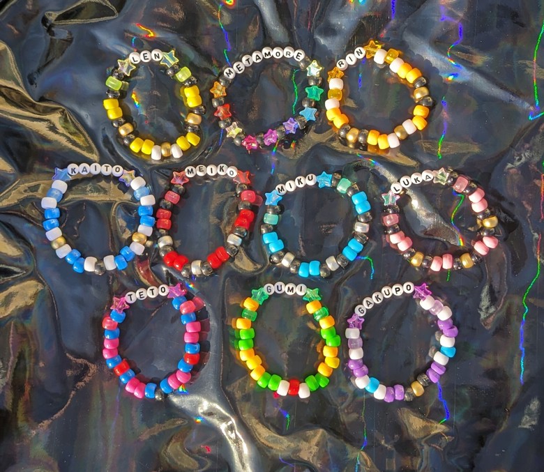 Vocaloid Kandi Bracelets - metam0re's Ko-fi Shop Vocaloid Kandi Bracelets - metam0re's Ko-fi Shop