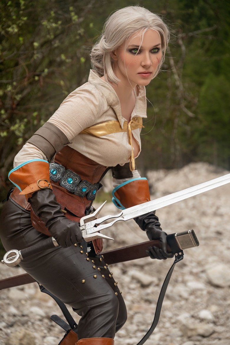 Ciri Cosplay photoshoot (46 photos in HD) - Nayra's Ko-fi Shop - Ko-fi ...