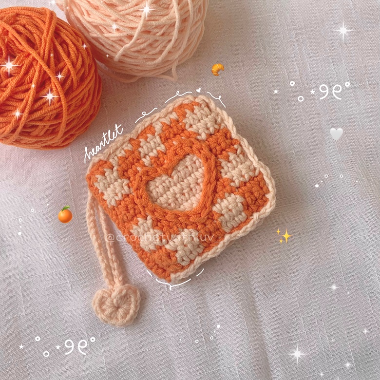 Delia Heartlet, Cute Crochet Wallet Organizer
