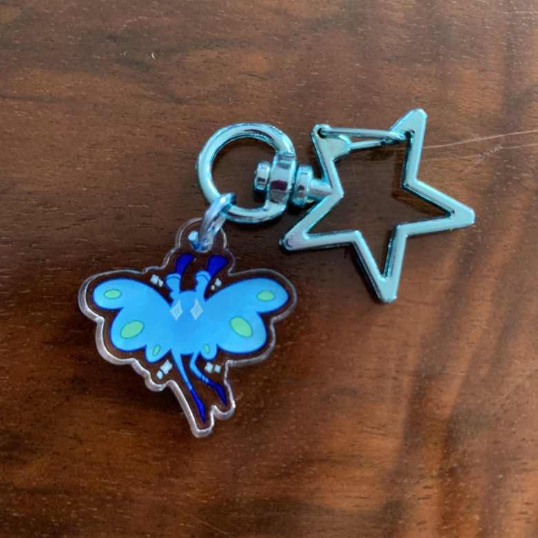 Mothman Shiny Charm - AquaSpider's Ko-fi Shop - Ko-fi ️ Where creators ...