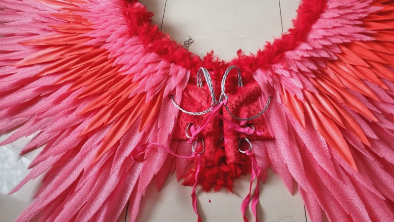 Angel Wings Costume, Cosplay Wings, Flexible Wings, Gold Wings | Wings Costume