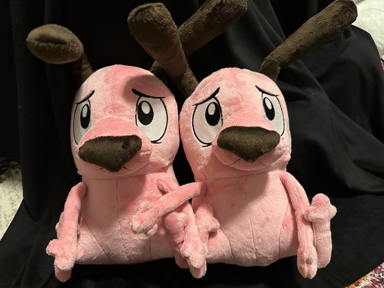 Courage the cowardly dog plush online