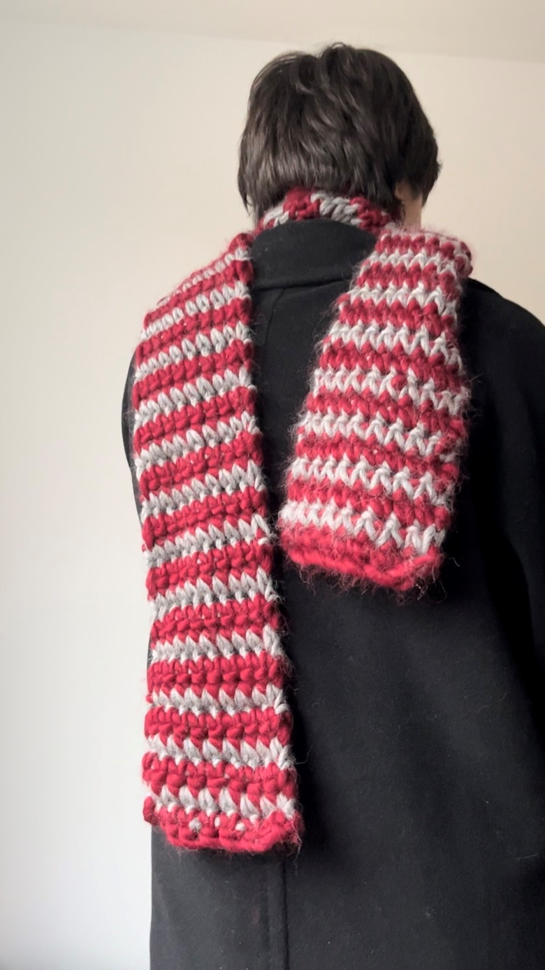 Saroon Chunky Winter Scarf Pattern - @lil.crochet.girlie's Ko-fi