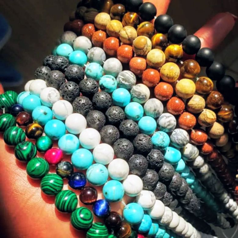 MAKING BEADED BRACELETS | Stacked beaded bracelets, Bracelets handmade  beaded, Beads bracelet design
