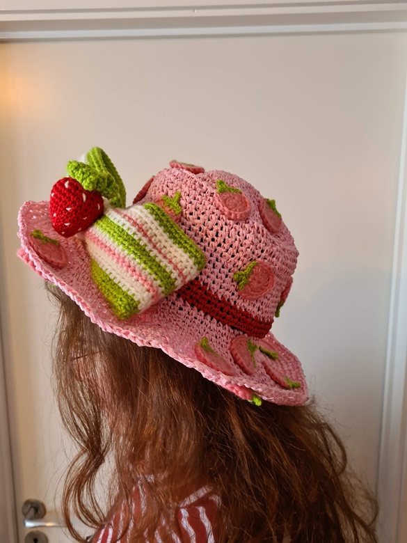 FruitLoop BucketHat: Crochet pattern