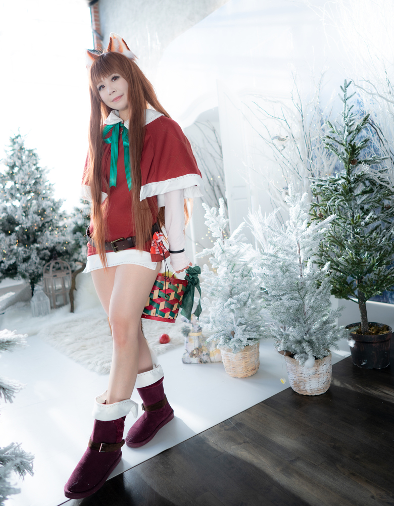 Spice and Wolf -Christmas Holo Digital Photo Set - Sawako's Ko-fi Shop ...