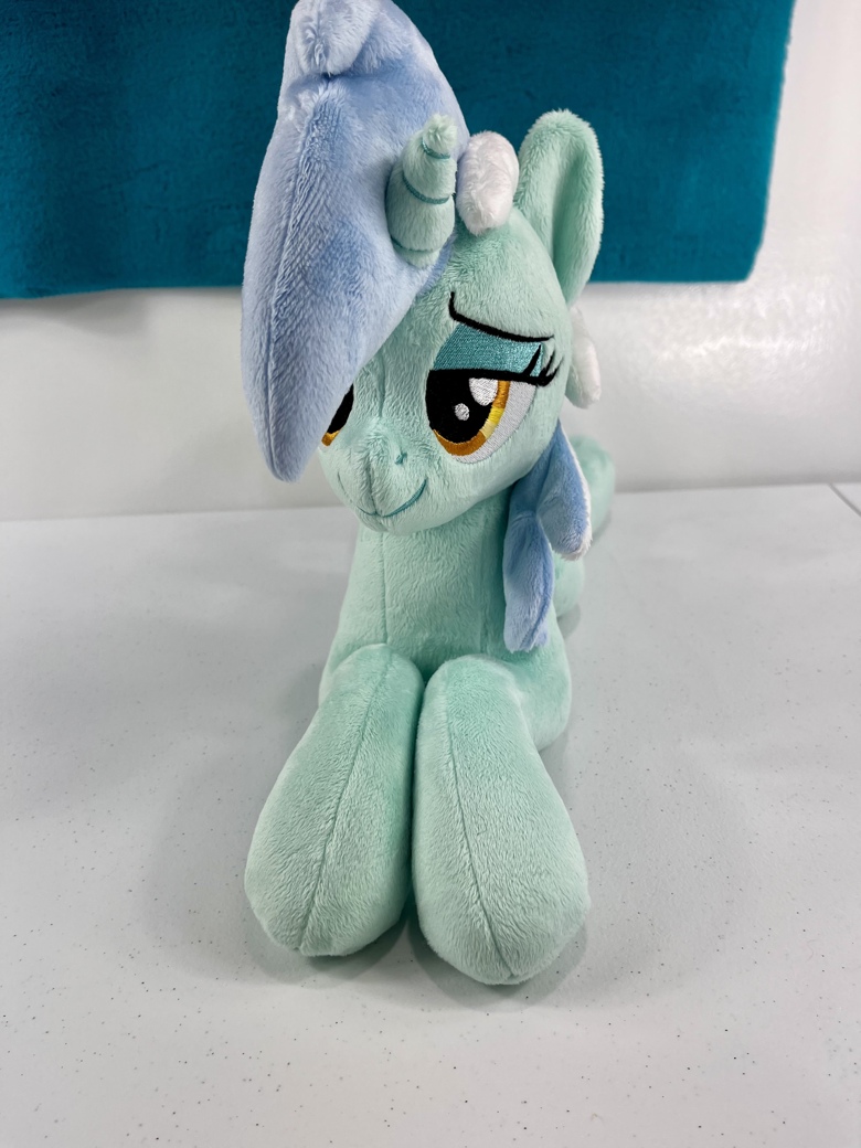 Flirty Lyra Plush - Kazzys Plush Emporium's Ko-fi Shop - Ko-fi ️ Where ...