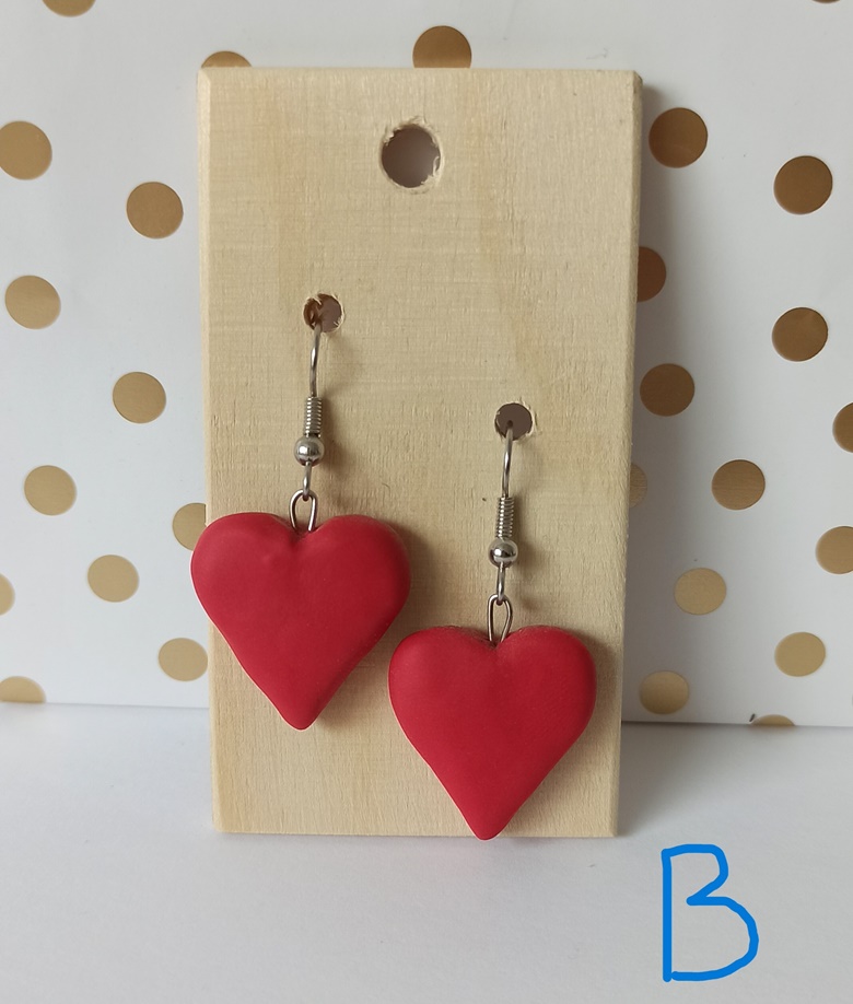 Heart Earrings - 3 Different Colour Options! - Hukanpolku's Ko-fi Shop ...