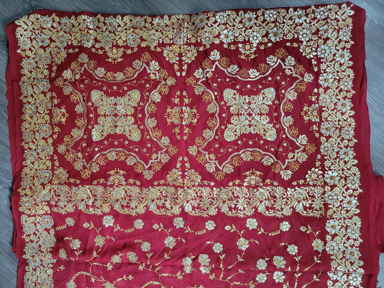 vintage-synthetic-red-sari-glittery-red-gold-silver-saree-6yds