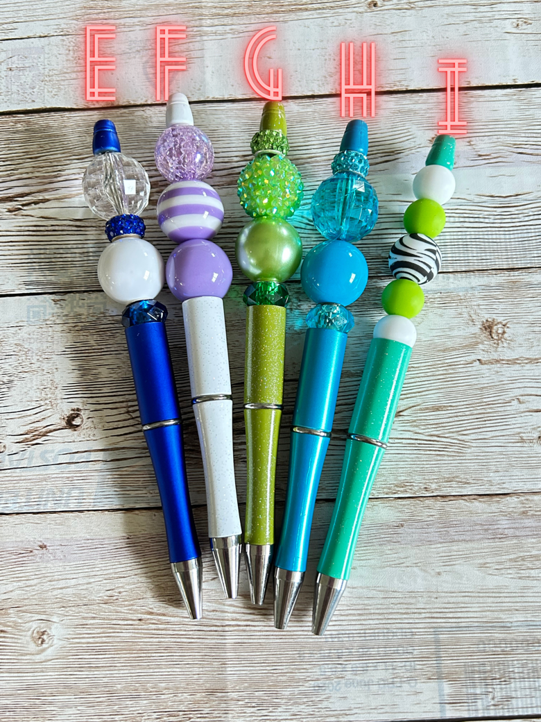 Beaded pens - Triippy-Creations's Ko-fi Shop - Ko-fi ❤️ Where creators get  support from fans through donations, memberships, shop sales and more! The  original 'Buy Me a Coffee' Page.