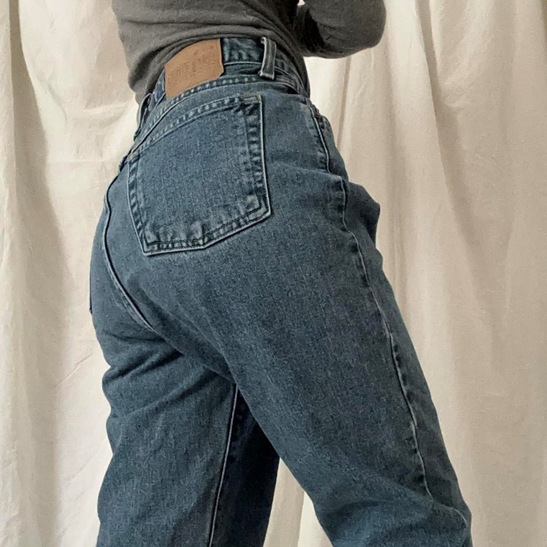 thicc blue jeans (30/31w) - red bean dream's Ko-fi Shop - Ko-fi ️ Where ...