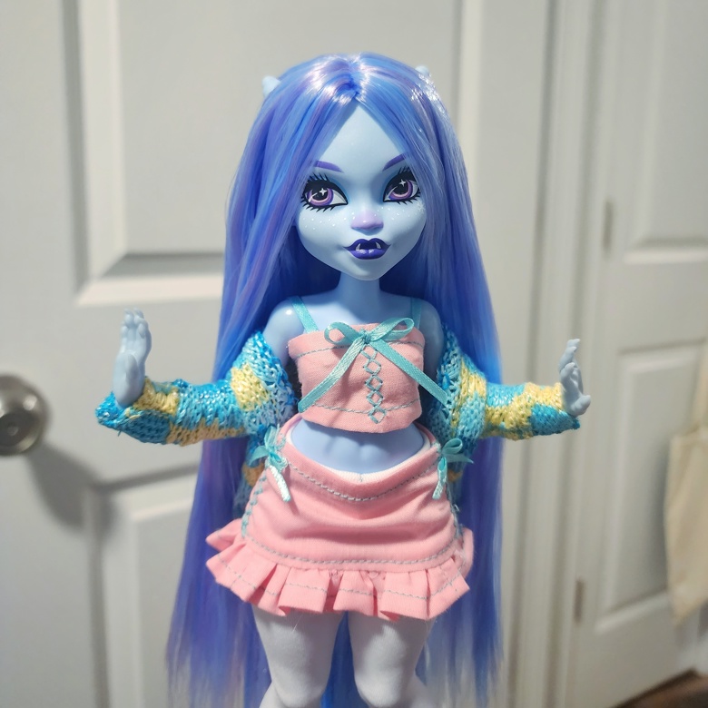 OOAK Outfit Set for Abominable Snow Ghoul - cosmomoore's Ko-fi Shop ...