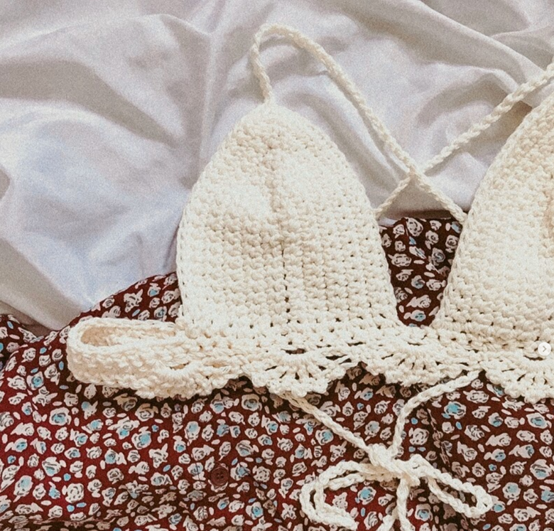 Elsie's Crochet - Here's the handmade crochet bralette cup