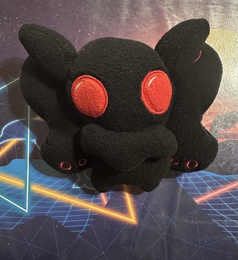 Medium Sized Mothman Plushie - PonyBot's Ko-fi Shop - Ko-fi ️ Where ...