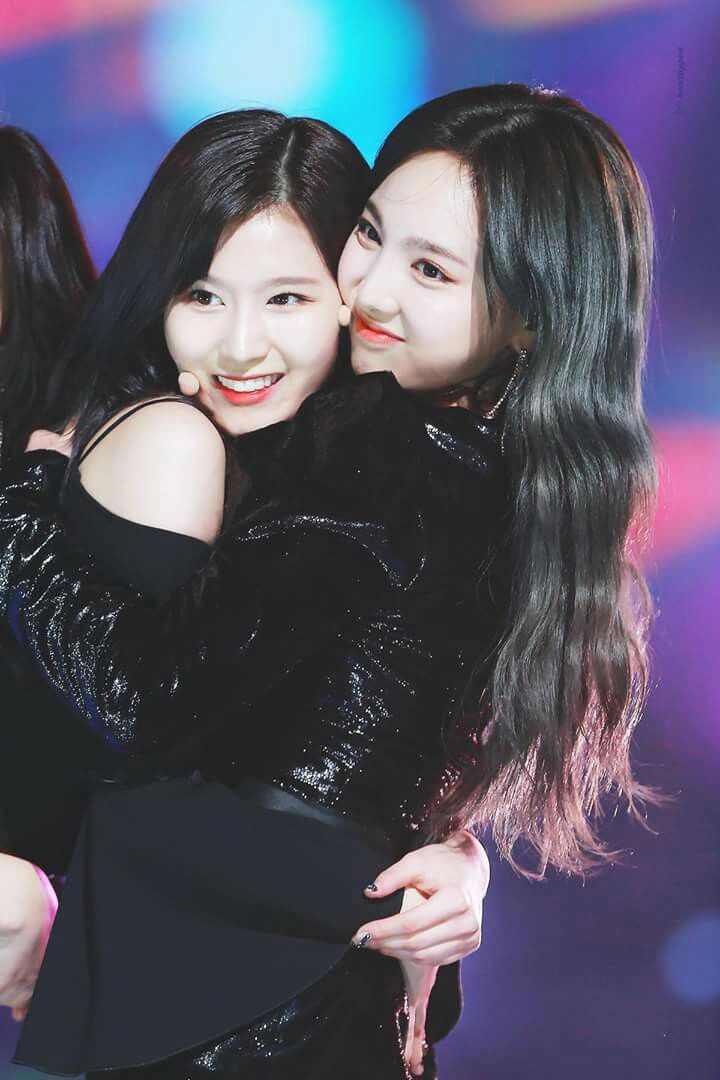 nayeon on X: im nayeon is so hot for this  / X