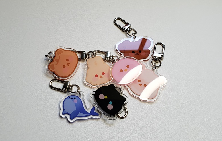 FFBF00 Friends Keychains - Ambee's Ko-fi Shop - Ko-fi ️ Where creators ...