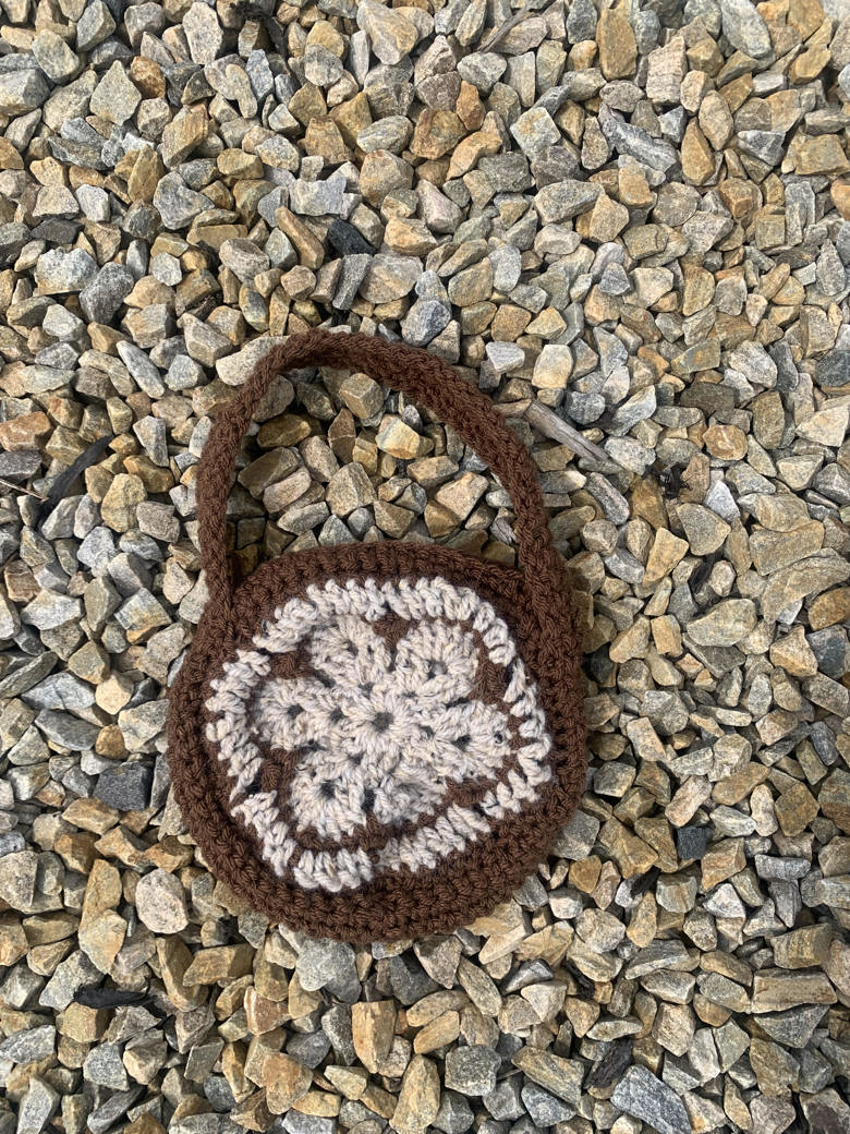 Sunburst Scrap Yarn Bag: Crochet pattern