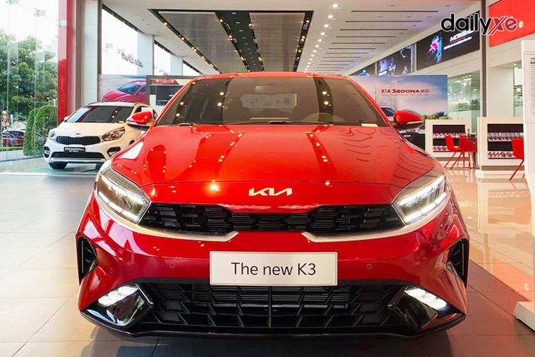 xe kia 5 chỗ gầm thấp