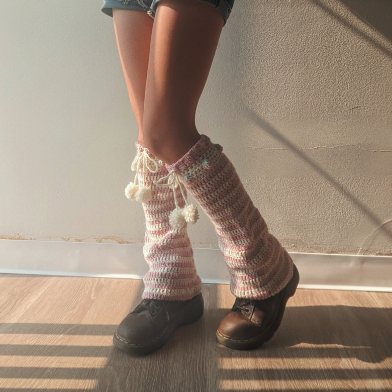 Forest fairy legwarmers: Crochet pattern