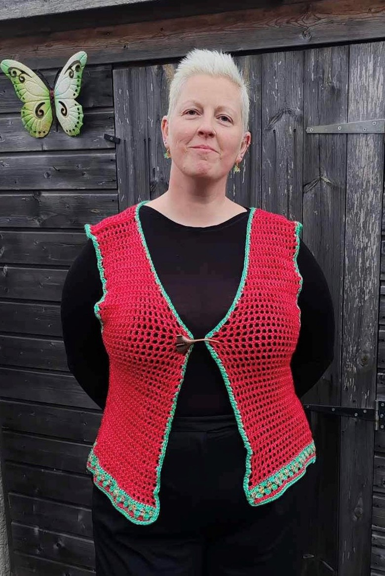 Pattern for the Aamai vest - Femke's Ko-fi Shop - Ko-fi ️ Where ...