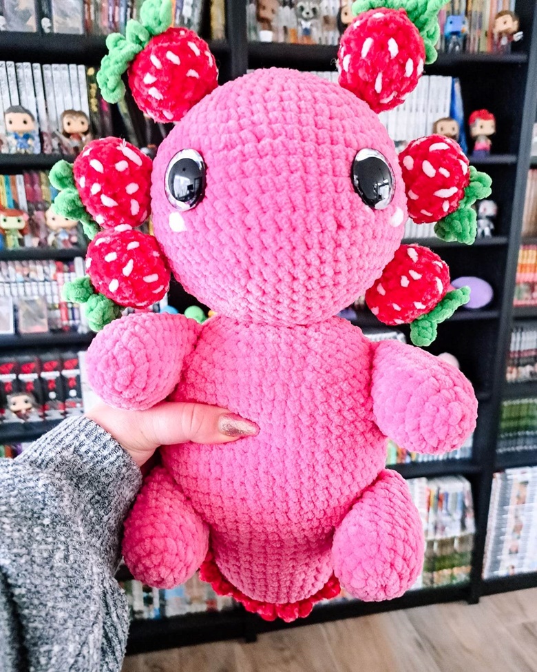 Looking for a cute crochet axolotl? Meet Strawberry 💗 (link in