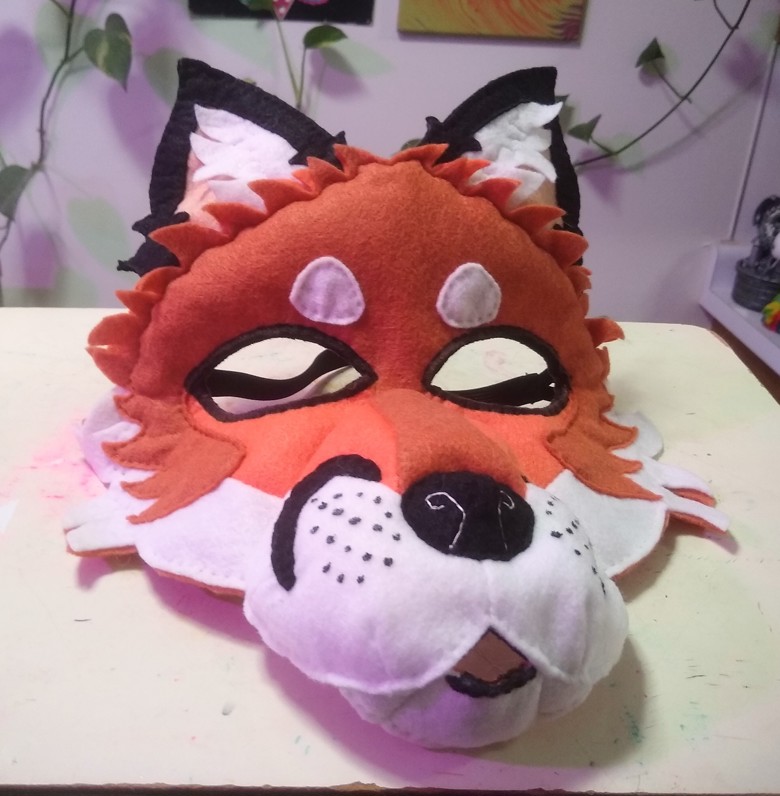 Red Fox Mask & Tail - KFL Studios's Ko-fi Shop - Ko-fi ️ Where creators