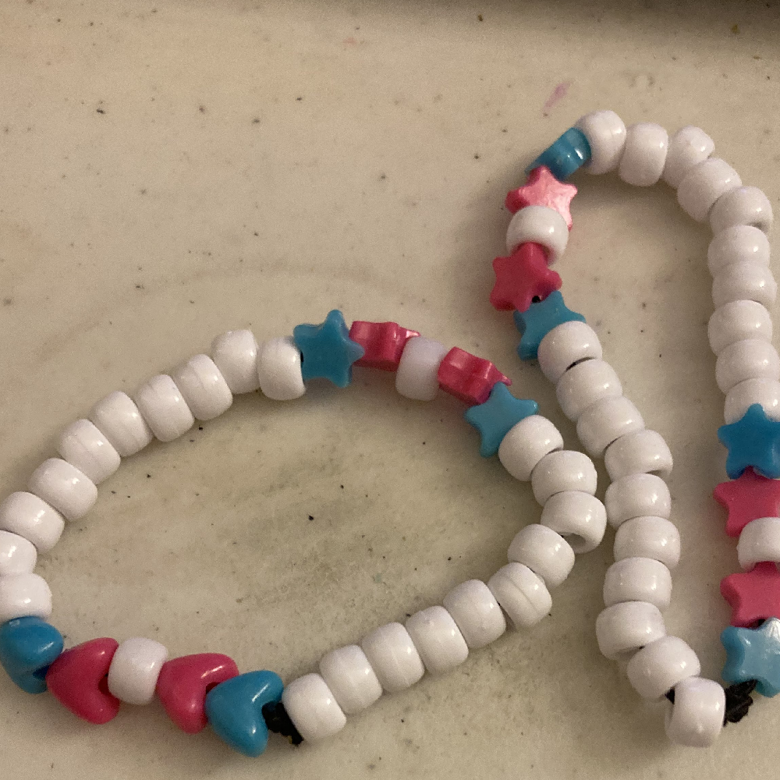 5 Assorted Kandi Bead Bracelets - Alysonlasley's Ko-fi Shop - Ko