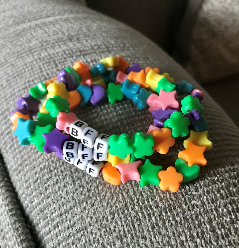 Vsco girl hot sale bead bracelets