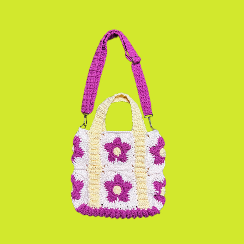 FLOWER POWER MINI TOTE BAG PATTERN - jajy's Ko-fi Shop - Ko-fi ️ Where ...