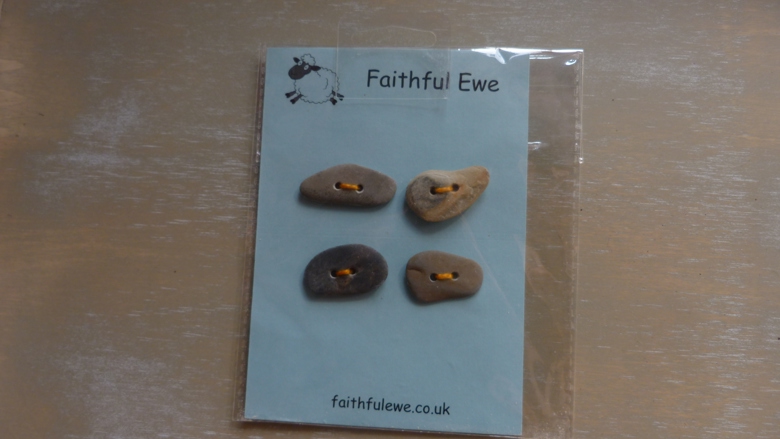 slate buttons set of 4 - faithful ewe knitting podcast's Ko-fi Shop ...