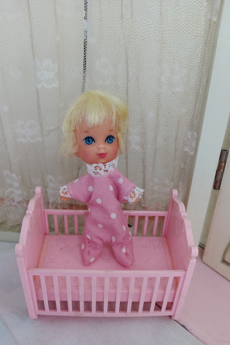 mattel drowsy doll