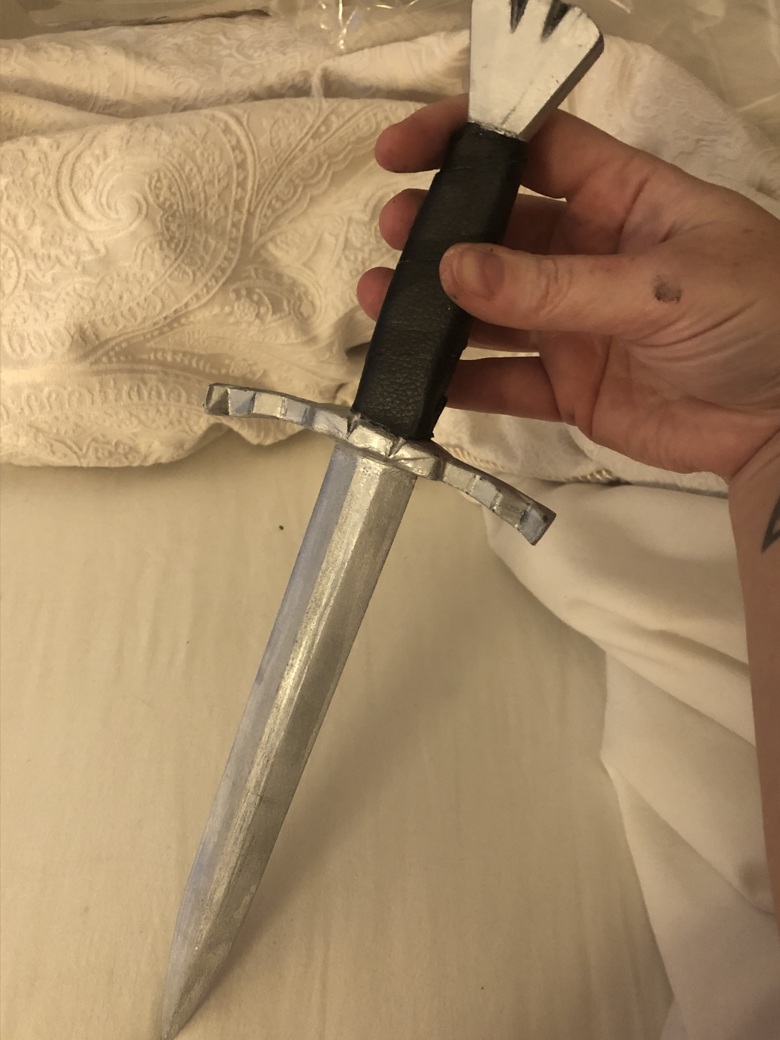 Blackbeard/Ed Teach Cosplay Prop Dagger - Frankie's Ko-fi Shop - Ko-fi ...