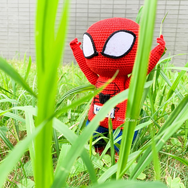 Amigurumi Spiderman Keychain