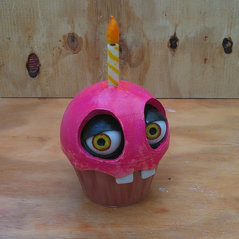 Foto del modelo de Carl el Cupcake de fnaf