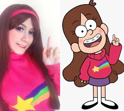 Mabel Pines Cosplay side by side