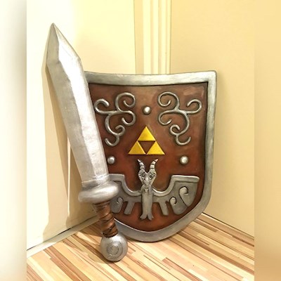 Hero's Sword and Shield - The Legend of Zelda