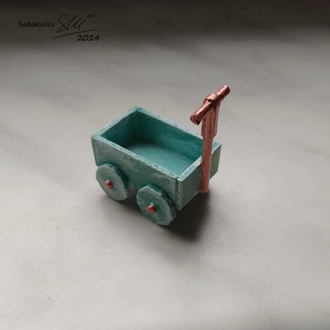 Miniature - Mint toy trolley