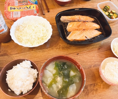 The typically Japanese dinner 🐟🥢