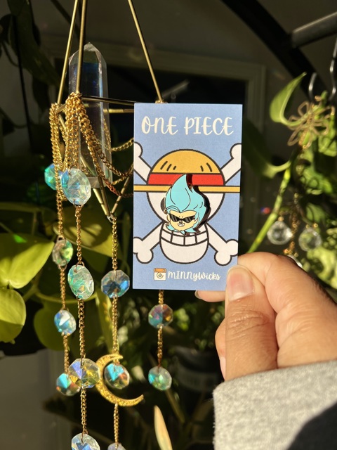 New One Piece Pins