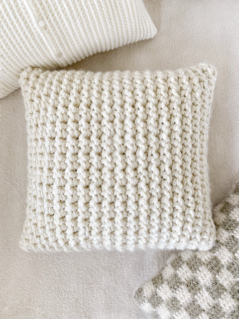 Alignment Pillow Easy Crochet Pattern Customizable and Removable Chunky  Knit-like Pillow Cover 