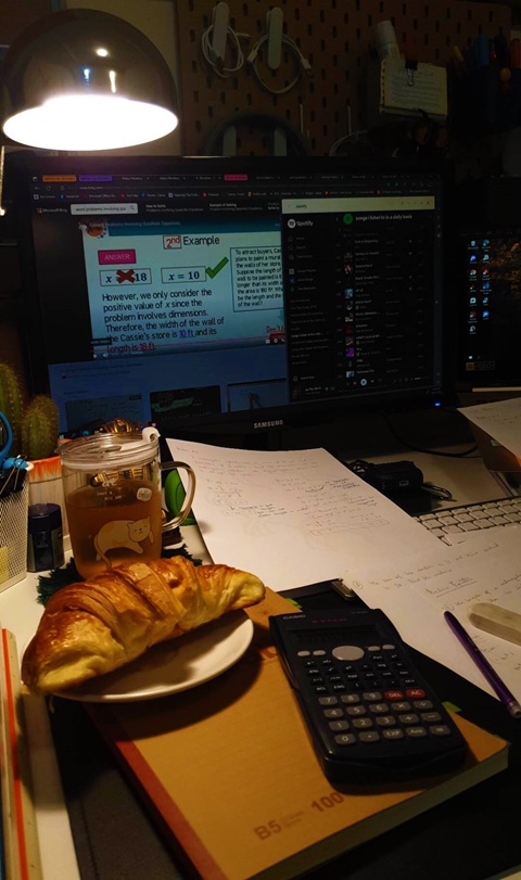 Afternoon Study Vibes: Desk, Croissant, and Tea ☕️