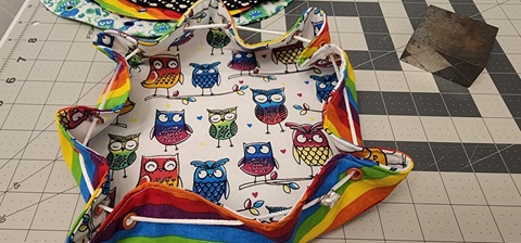 Rainbow Owl dicebag/tray
