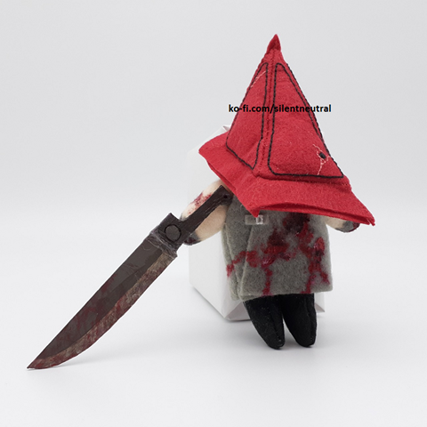 Silent Hill 2 Mini Pyramid Head Plush (MADE TO ORDER!) - Silent-Neutral ...