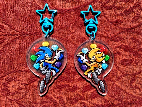 Double-sided Sonic and Super Sonic Acrylic Charm - Raax's Ko-fi Shop ...