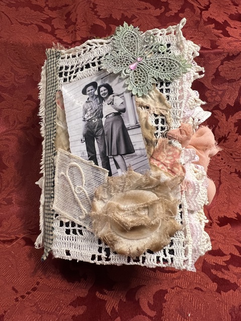 Buy Mitzie at 307 Junk Journals a Coffee
