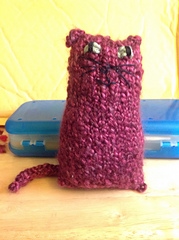 loom knit kitty