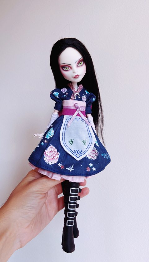 Preorder Alice:Madness returns- Silk Maiden dress ver