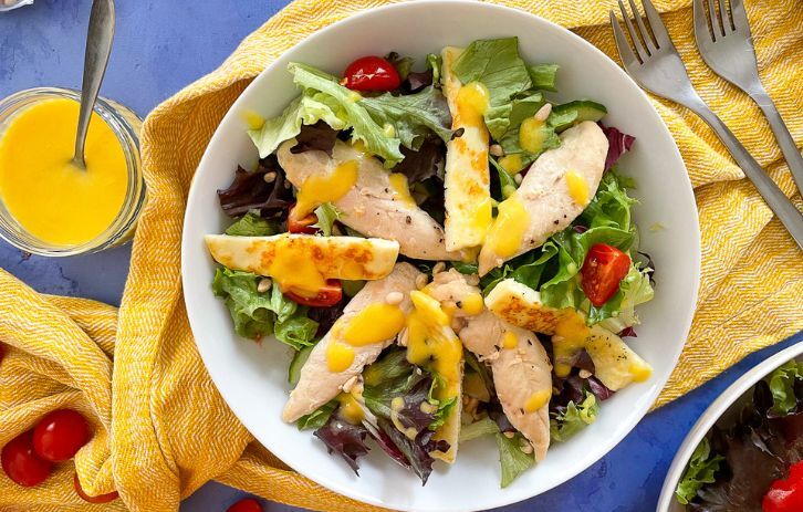 Chicken and Halloumi Salad